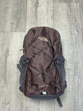 The North Face Jester Backpack FlexVent Purple Laptop School Travel Daypack